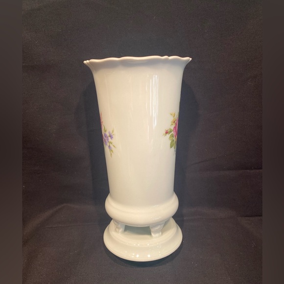 Vase Kaiser W Germany flowered porcelain vase - Picture 10 of 14